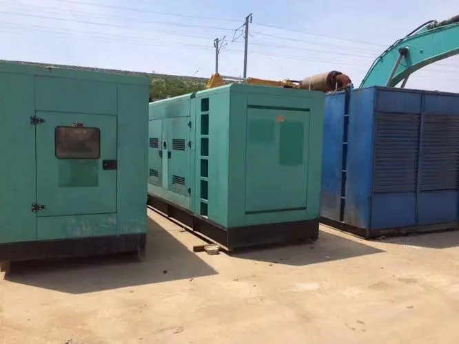 金湾柴油发电机组的电压和功率之间有什么关系？