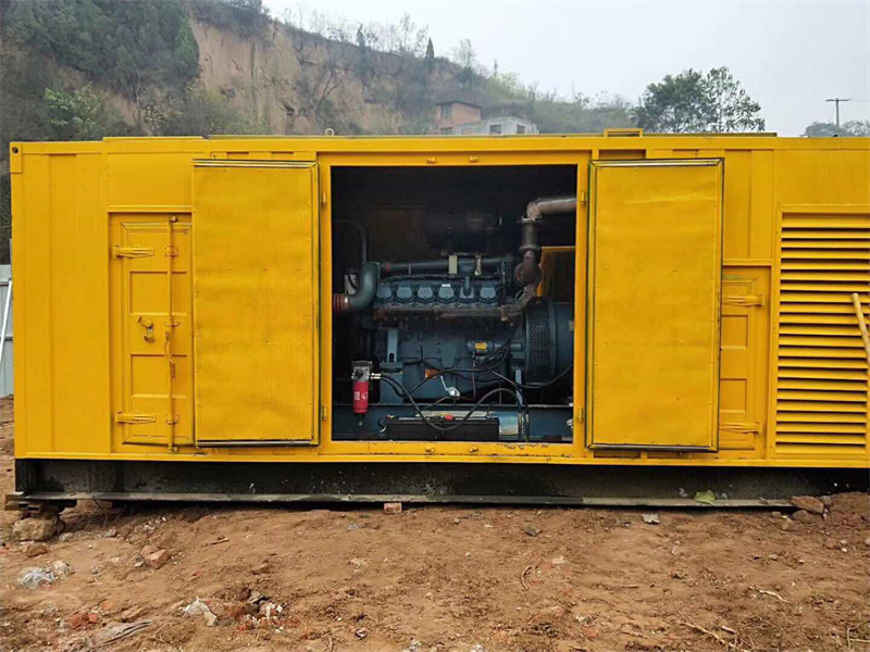 金湾发电机租赁冷却液的沸点降低到多少时需要更换