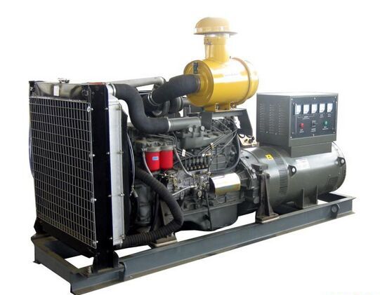 金湾汽油发电机组冬季保养时，燃油系统需要注意什么？