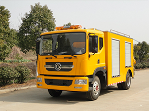 金湾如何选择适合的柴油发电机组加热装置？