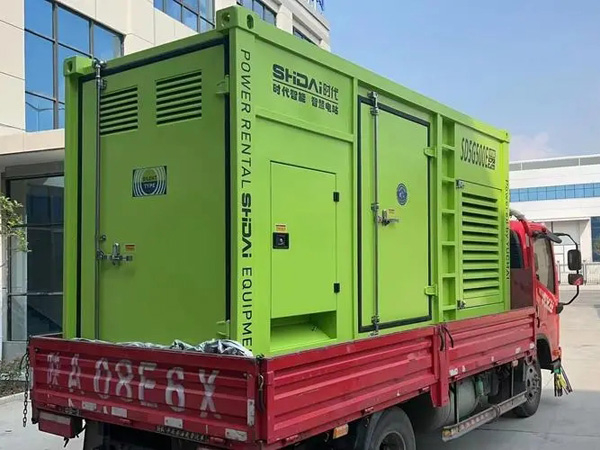 金湾更换水冷式机油散热器的密封件时，如何选择合适的密封胶？